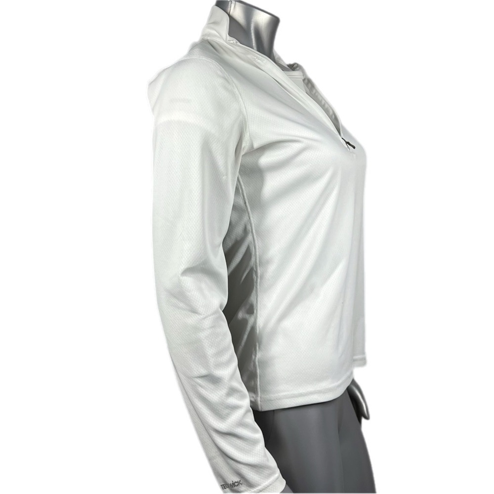 Eastern Mountain Sports | White Tech Wick Twp Piece Work Out Runners Tops - Picture 7 of 15